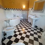 בית כפרי Planazo House ארנוארו